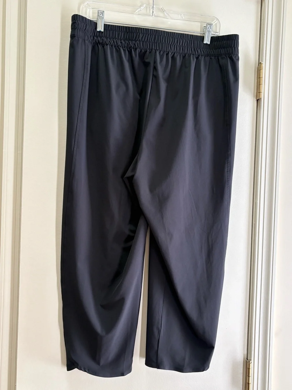 T by Talbots Women’s Black Elastic Waist Performance Pants - Picture 2 of 8